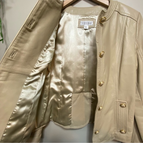 St. John Sport Leather Jacket in Tan / Cream Size Small - Picture 15 of 15